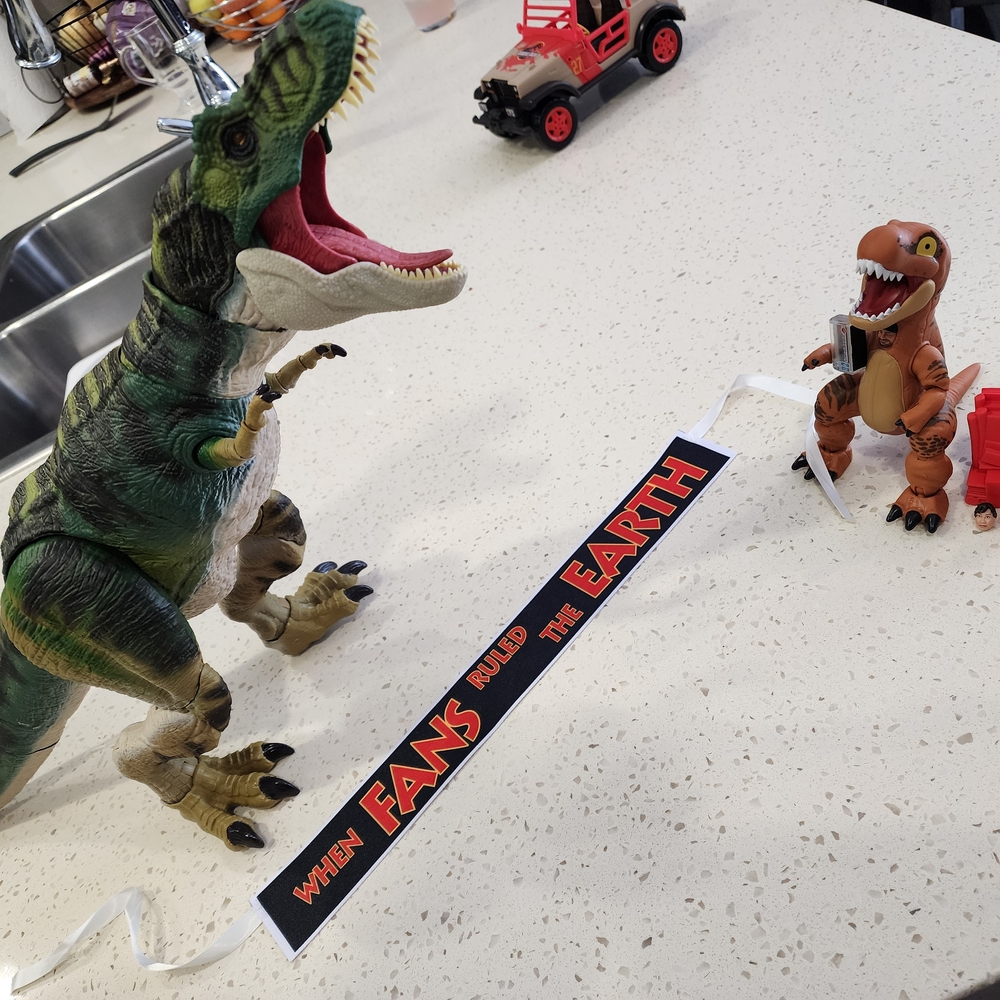 Mattel Hammond Collection Tyrannasaurus Rex Convetion Crasher SDCC 2025 NIB - Picture 3 of 8